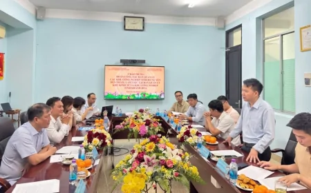 ĐOÀN CÔNG TÁC BAN QUẢN LÝ CÁC KHU CÔNG NGHIỆP TỈNH HƯNG YÊN ĐẾN THĂM, LÀM VIỆC TẠI BAN QUẢN LÝ KHU KINH TẾ VÀ KHU CÔNG NGHIỆP TỈNH KHÁNH HÒA