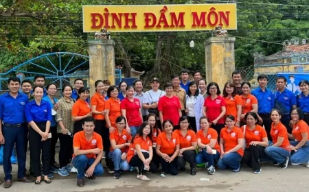 Bệnh Viện Chợ Rẫy Khám Bệnh Và Phát Thuốc Miễn Phí Cho Người Dân Xã Vạn Thạnh, Huyện Vạn Ninh, Trên Địa Bàn Khu Kinh Tế Vân Phong, Tỉnh Khánh Hòa