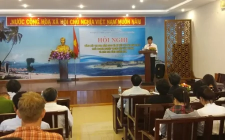 Hội nghị tổng kết thi đua năm 2016 và phát động phong trào thi đua năm 2017 Khối doanh nghiệp trong Khu kinh tế Vân Phong và các Khu công nghiệp tỉnh Khánh Hòa