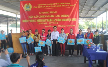 Gặp gỡ công nhân lao động trong Khu công công nghiệp Suối Dầu