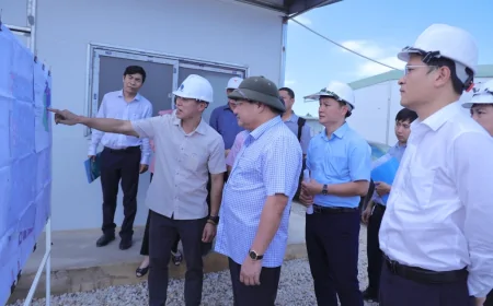 Phó Chủ tịch UBND tỉnh Trịnh Minh Hoàng kiểm tra thực địa công tác giải phóng mặt bằng các khu công nghiệp